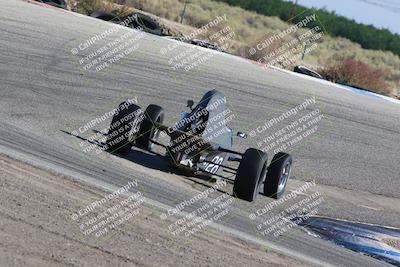 media/Jun-05-2022-CalClub SCCA (Sun) [[19e9bfb4bf]]/Group 3/Qualifying/